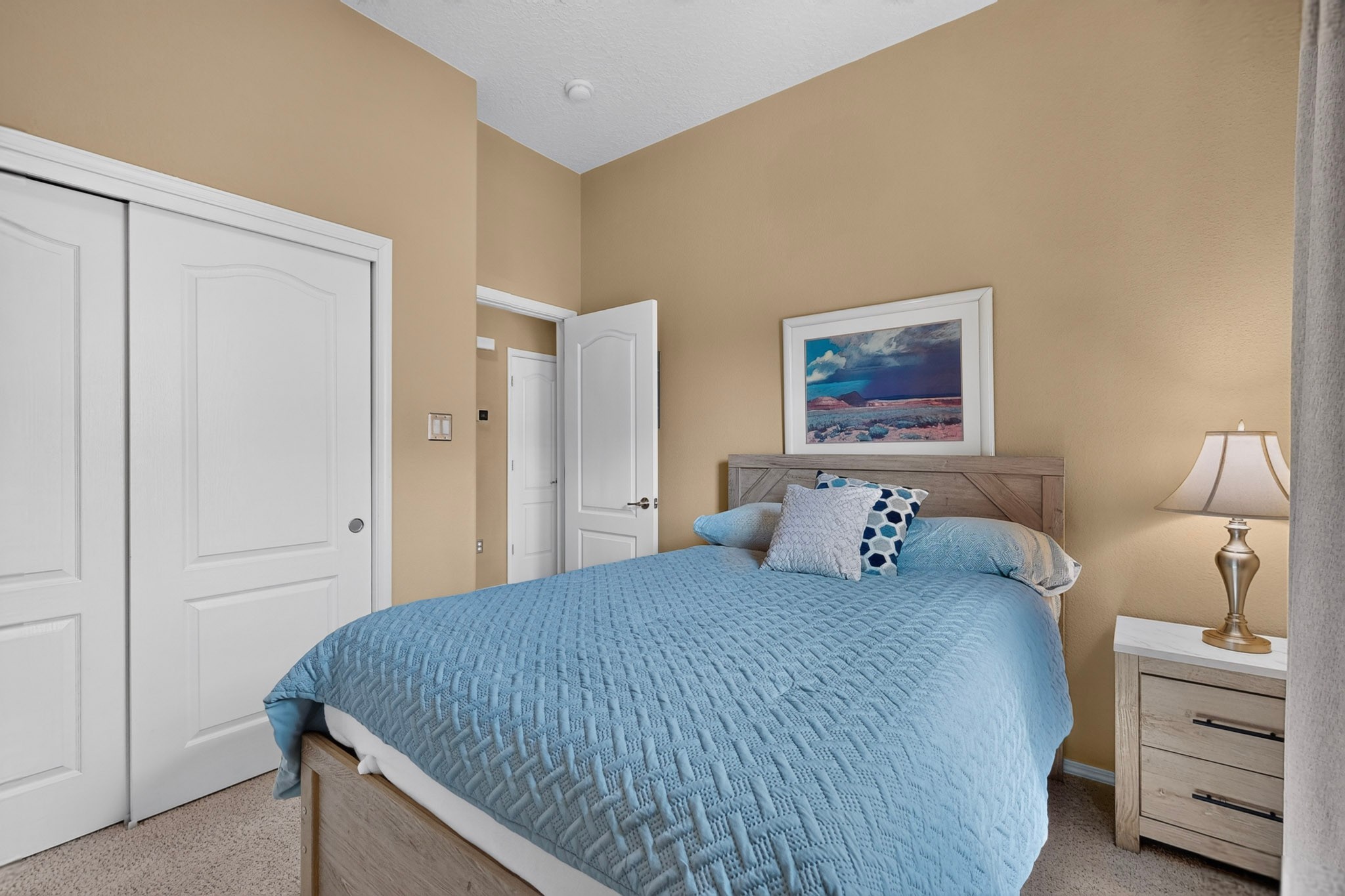 4404 San Benito C