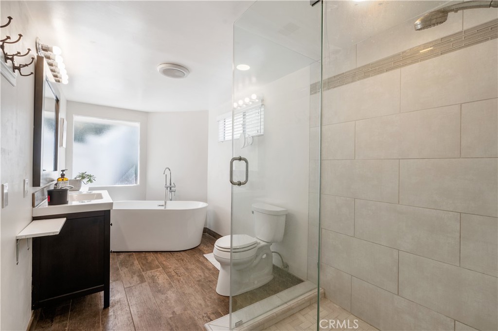 2321 Carriage Drive