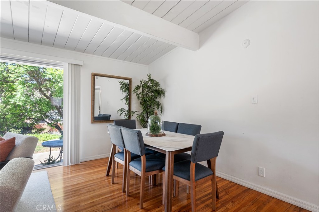 2321 Carriage Drive