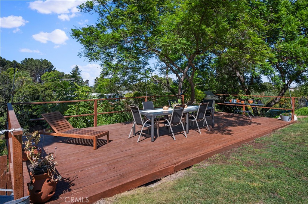 2321 Carriage Drive