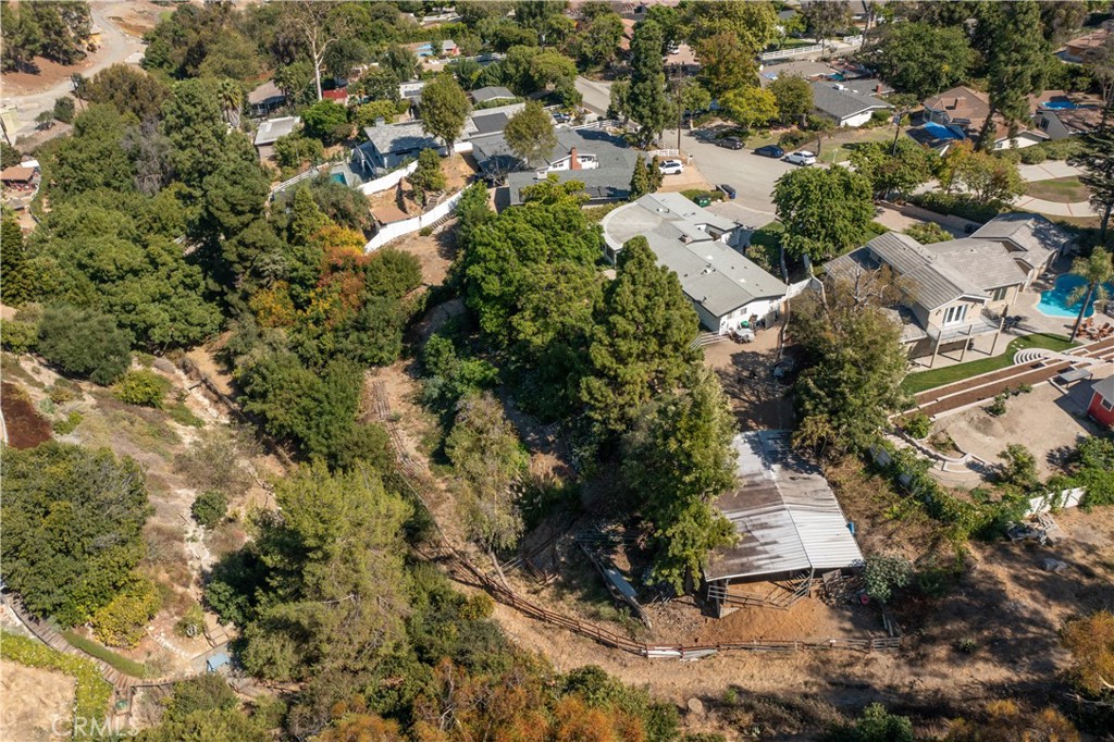 2321 Carriage Drive