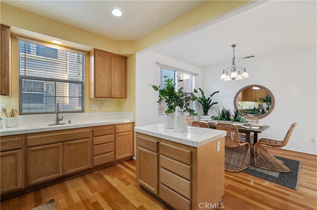 25481 Dodge Avenue 12