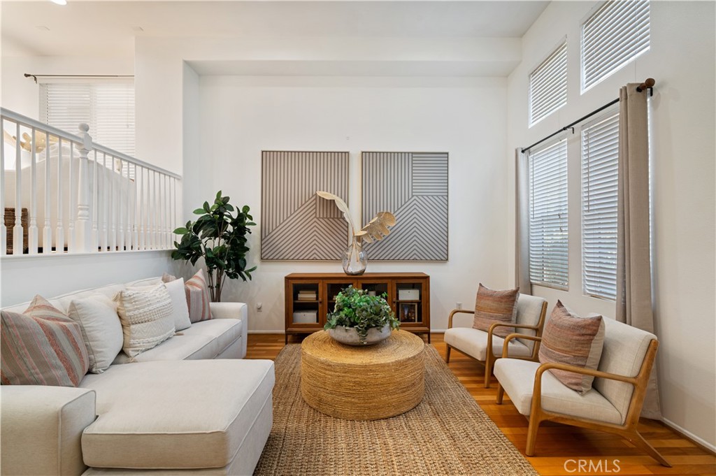 25481 Dodge Avenue 12