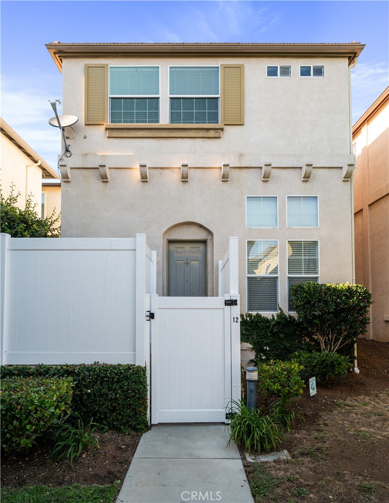 25481 Dodge Avenue 12