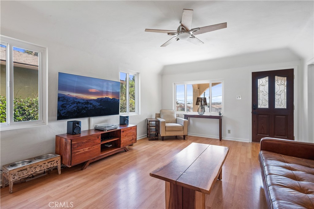 750 W 2nd Street