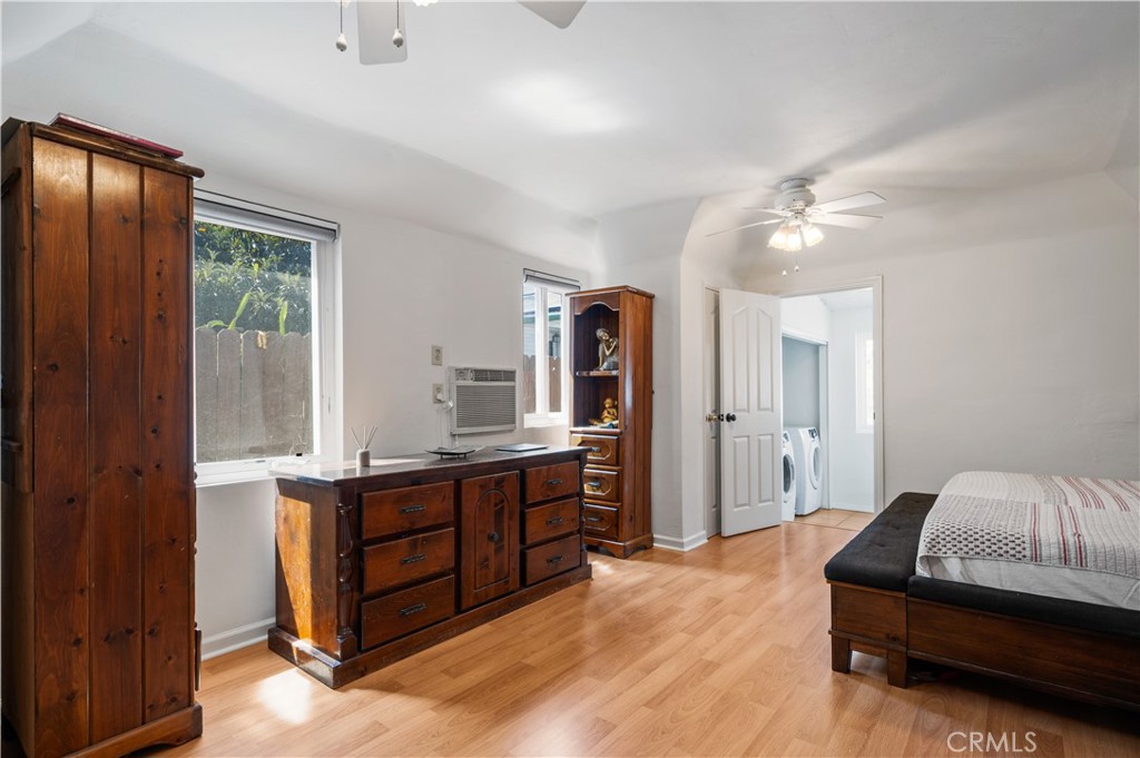 750 W 2nd Street