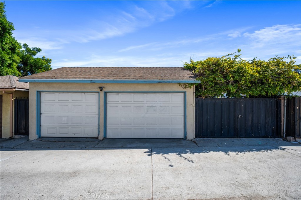 750 W 2nd Street