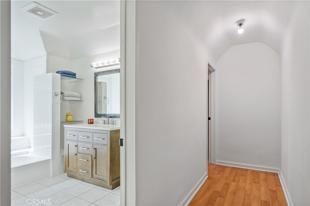750 W 2nd Street