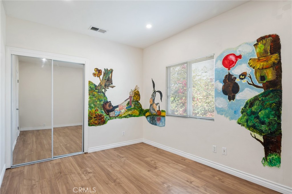 776 W Sepulveda Street