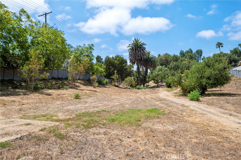 776 W Sepulveda Street