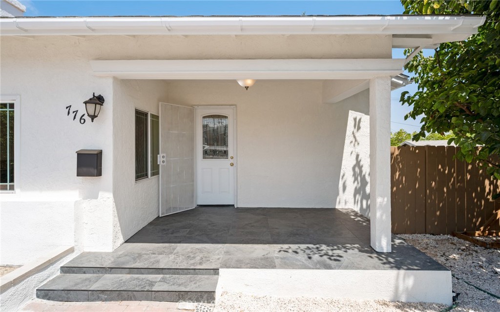 776 W Sepulveda Street