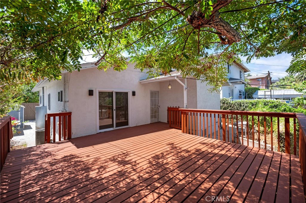 776 W Sepulveda Street