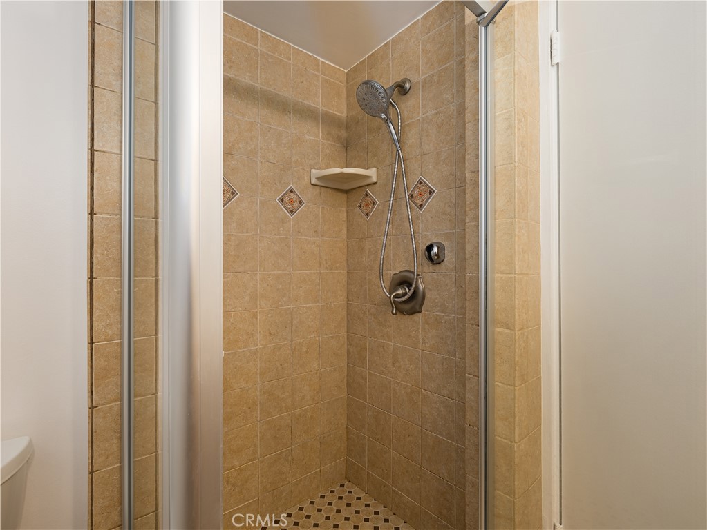 5700 Ravenspur Drive 107