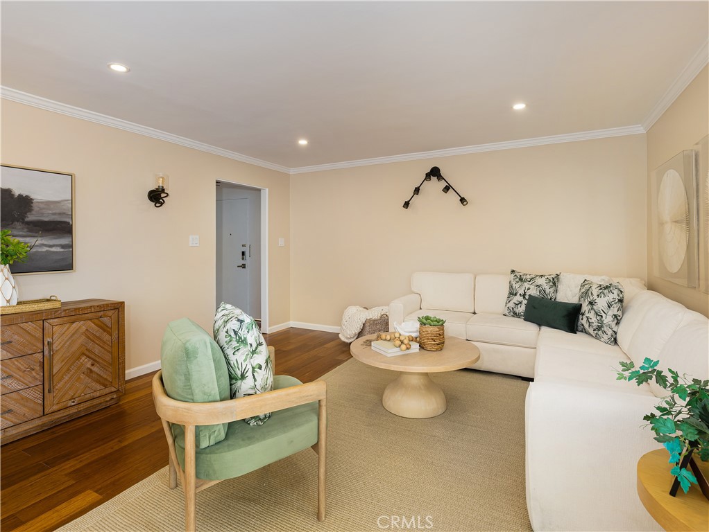 5700 Ravenspur Drive 107