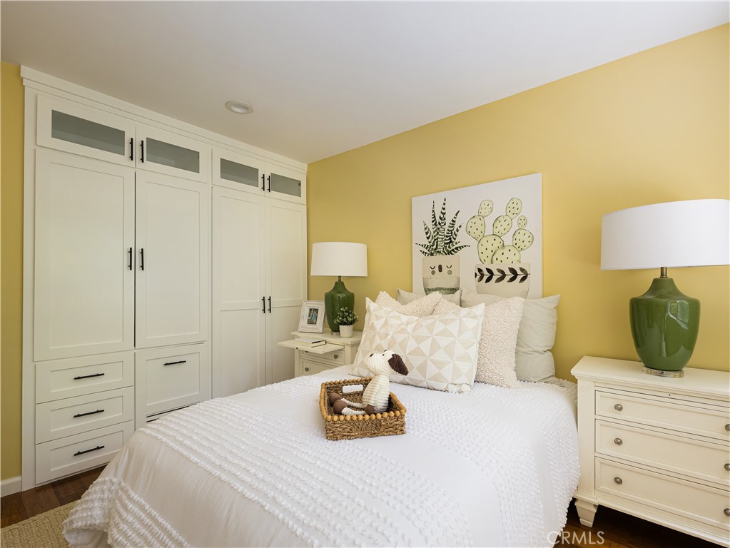 5700 Ravenspur Drive 107