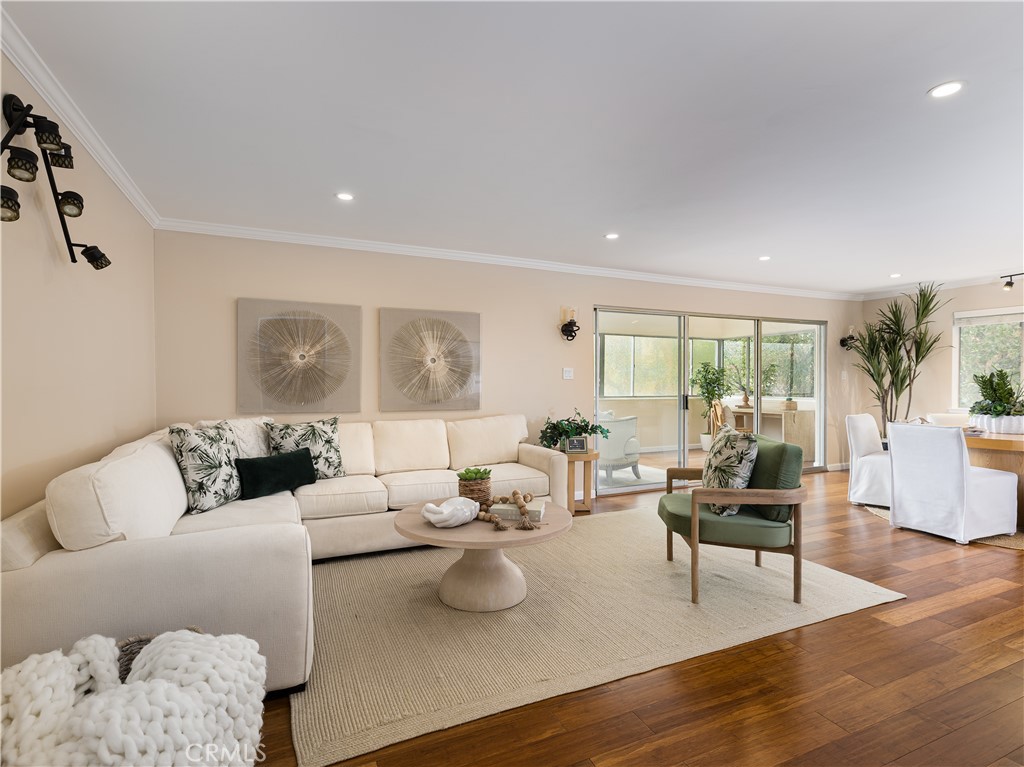 5700 Ravenspur Drive 107