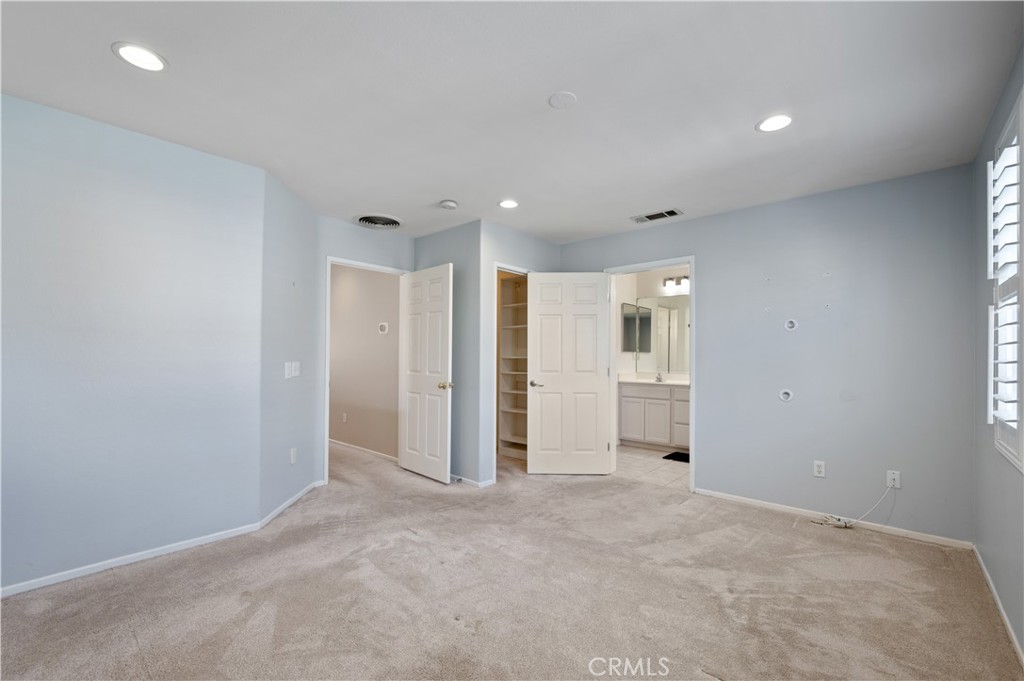 25481 Dodge Avenue 5