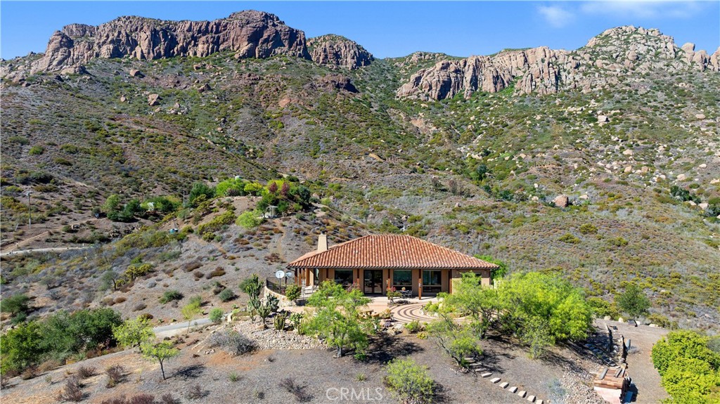 8400 Mipolomol Road