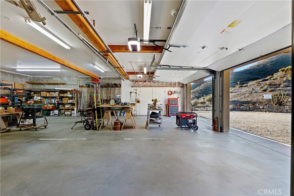 8400 Mipolomol Road