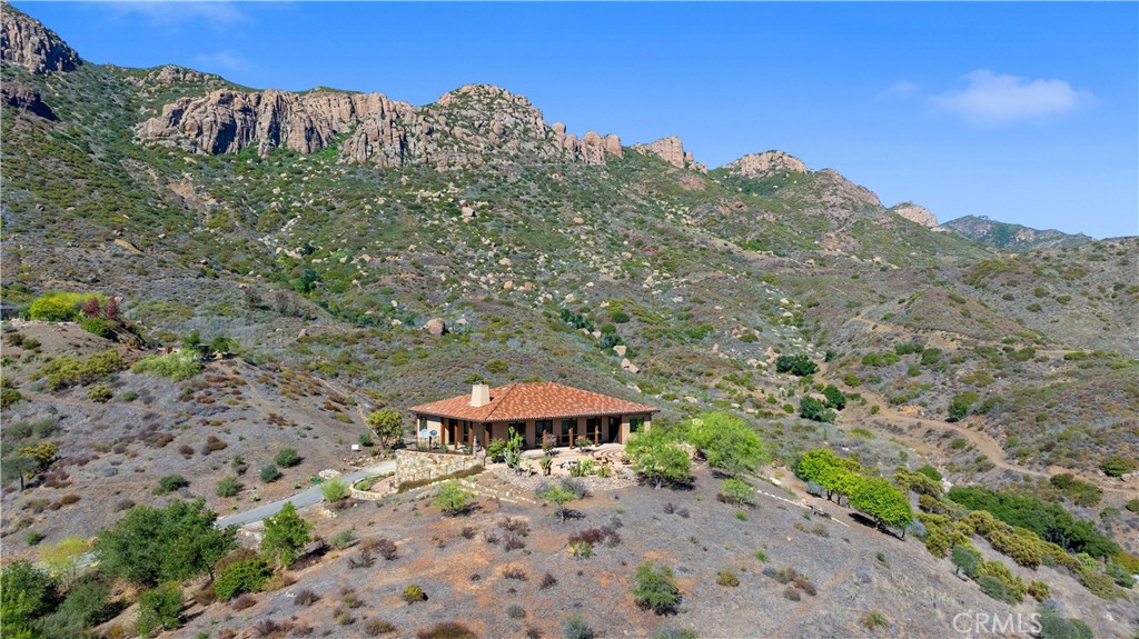 8400 Mipolomol Road