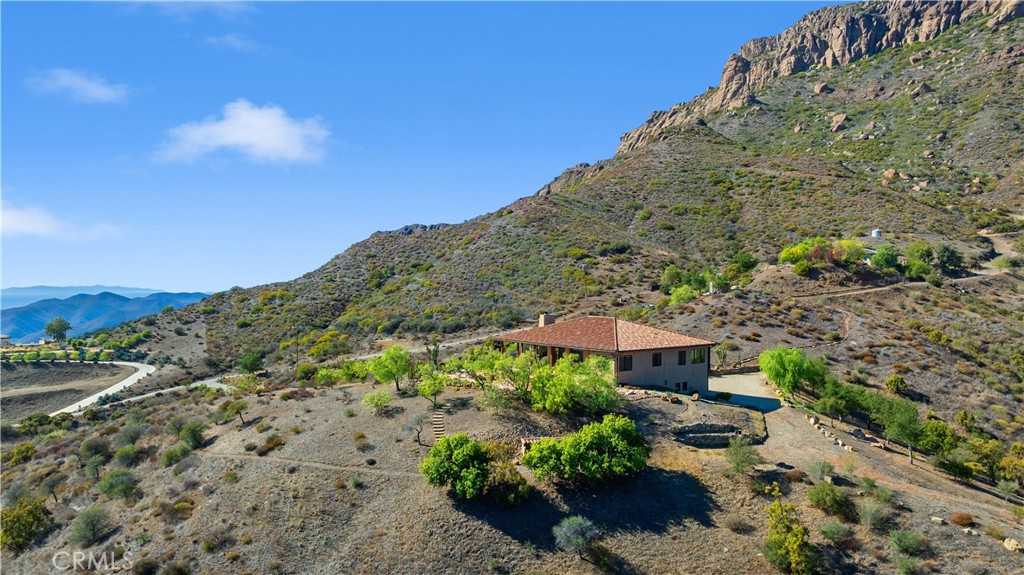 8400 Mipolomol Road