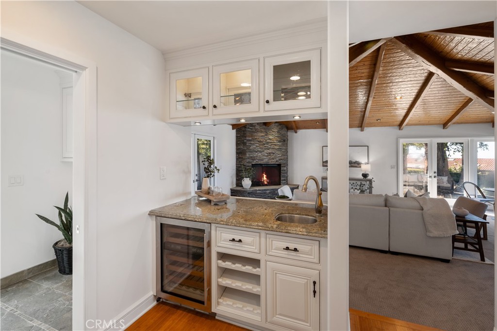 30105 Avenida Esplendida