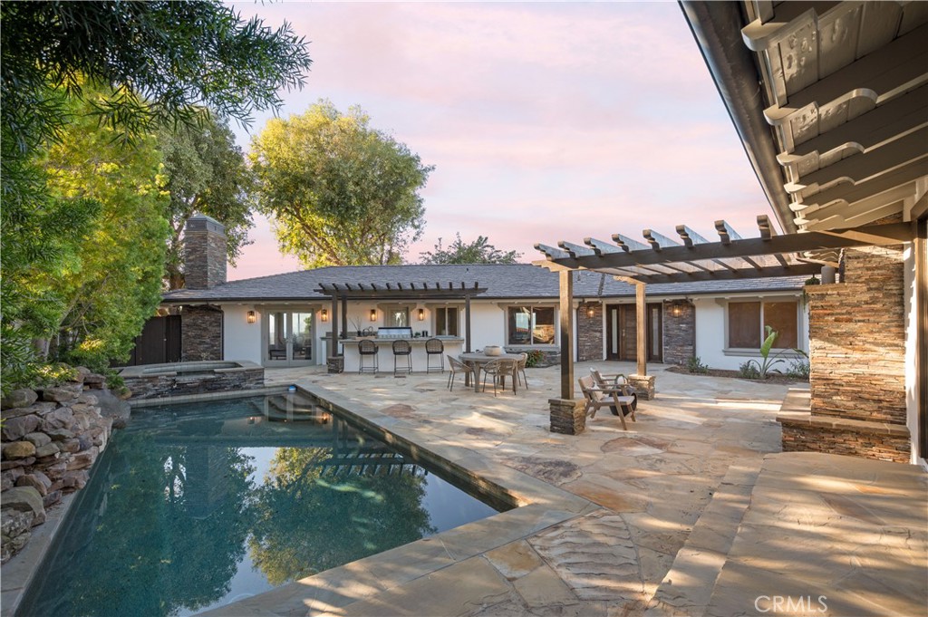 30105 Avenida Esplendida