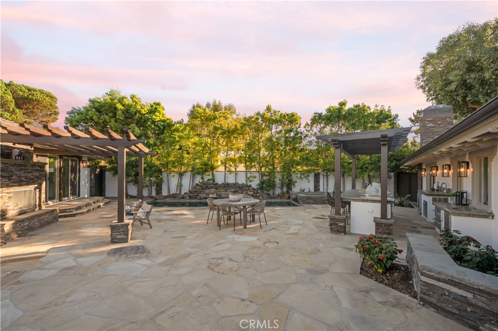 30105 Avenida Esplendida