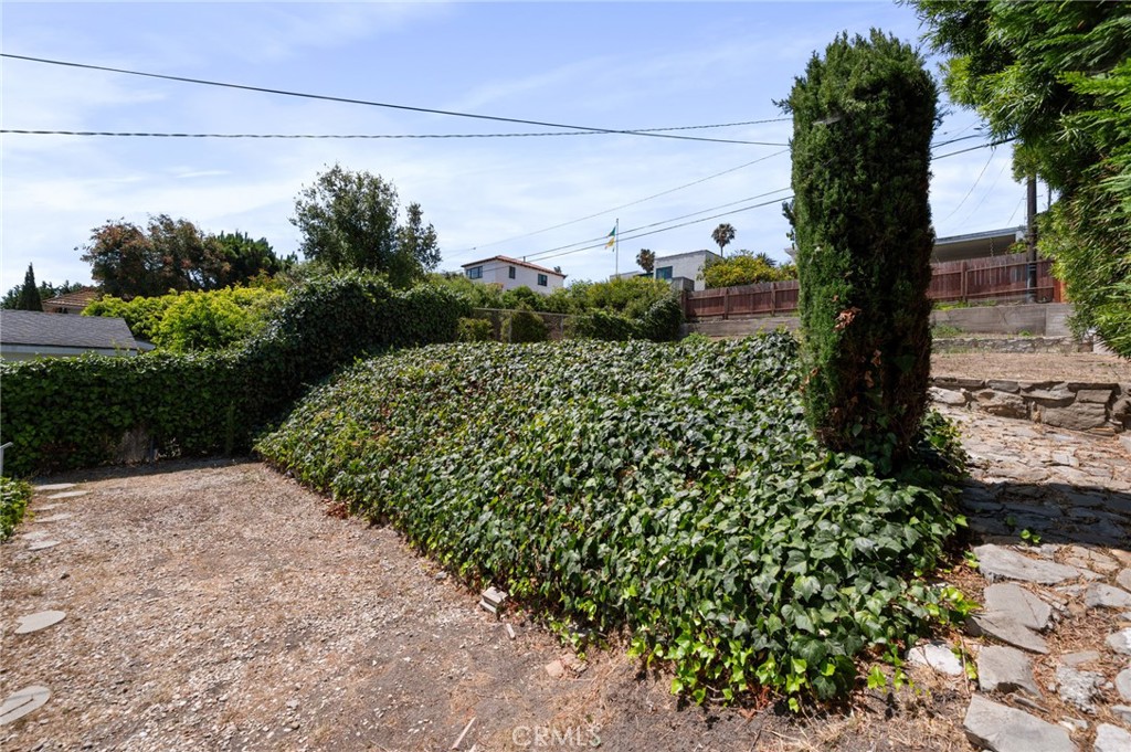 1467 Le Grande Terrace