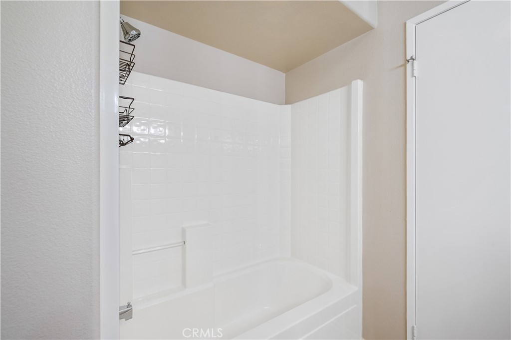 1008 S Harbor Heights Drive B