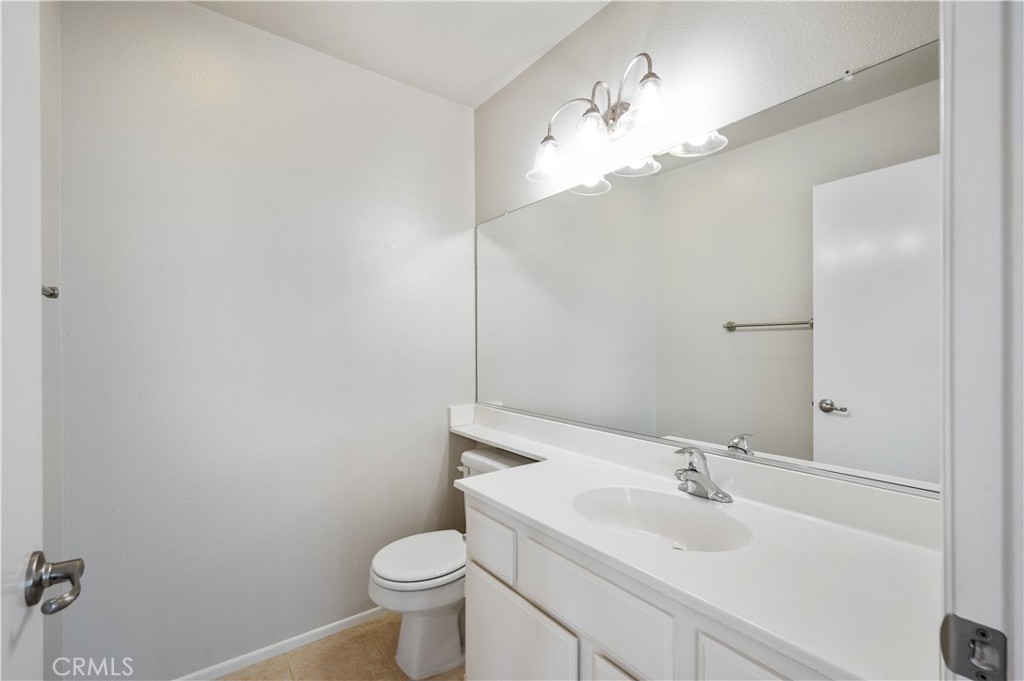 1008 S Harbor Heights Drive B