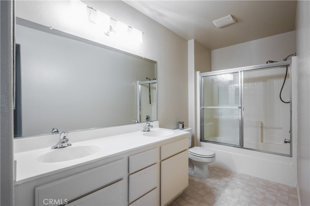 1008 S Harbor Heights Drive B