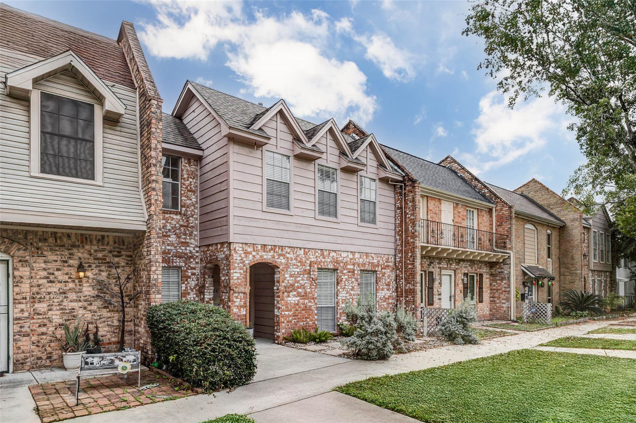 10720 Briar Forest Drive # 32