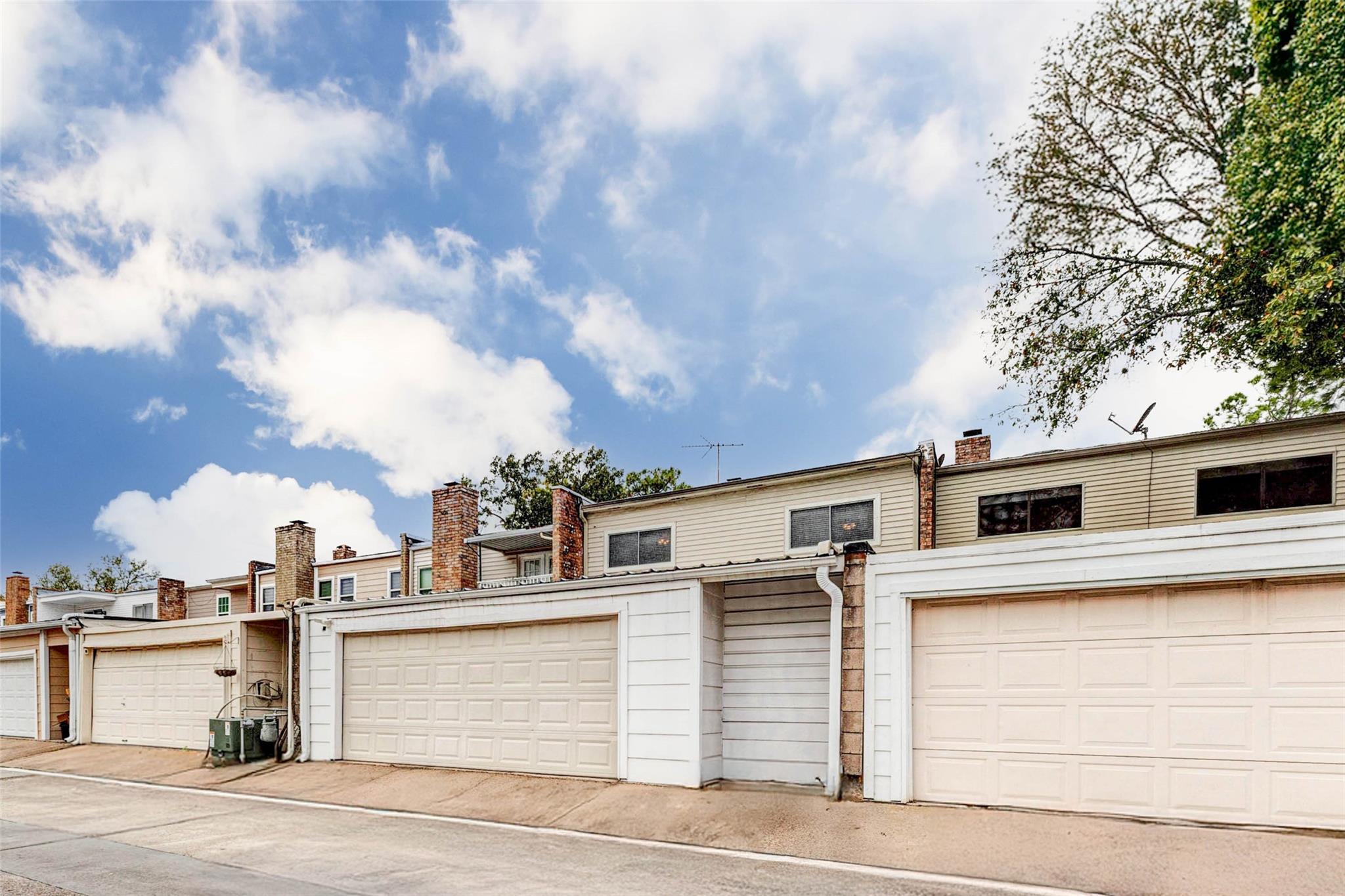 10720 Briar Forest Drive # 32