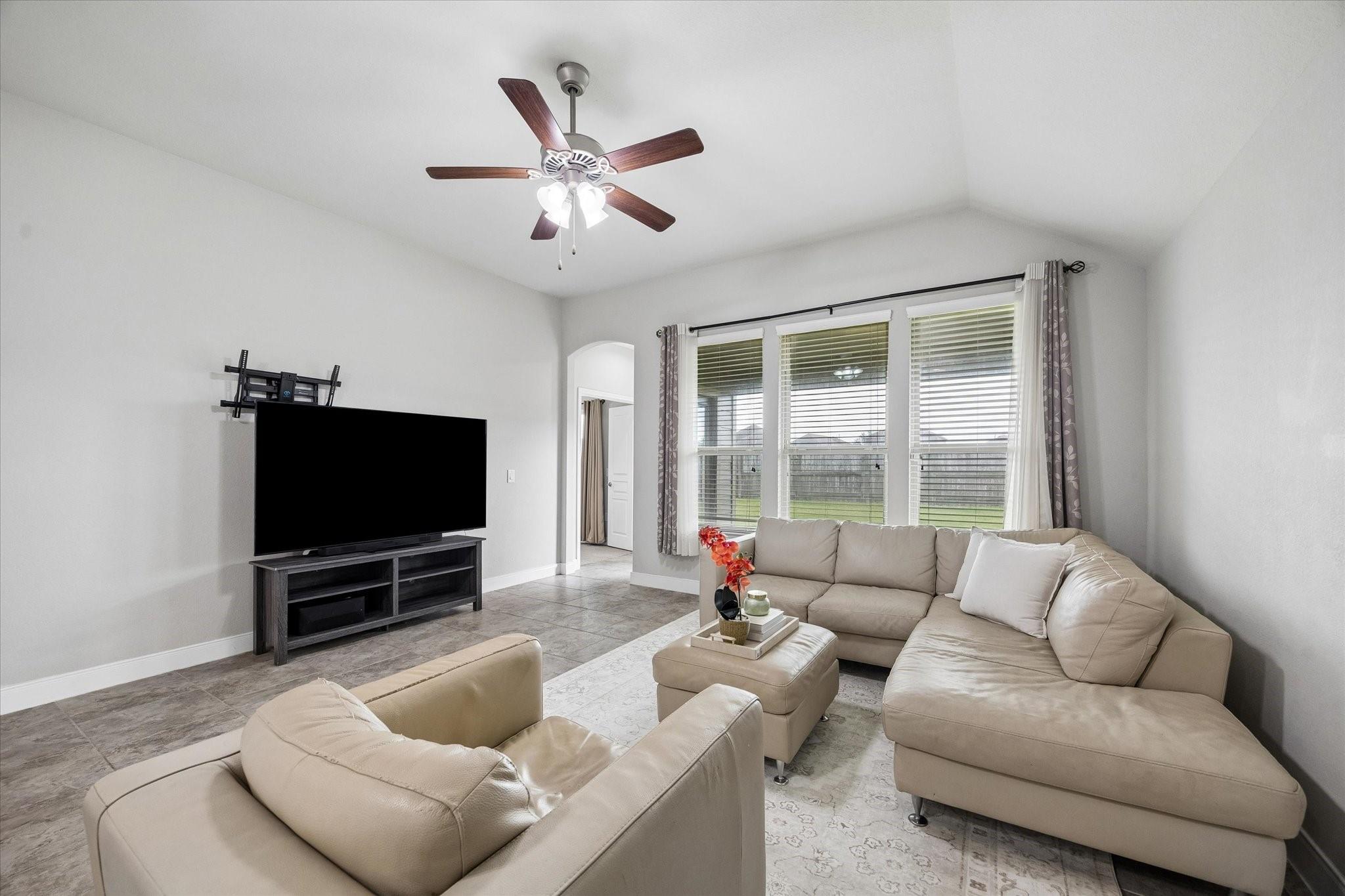24111 Kingdom Isle Lane