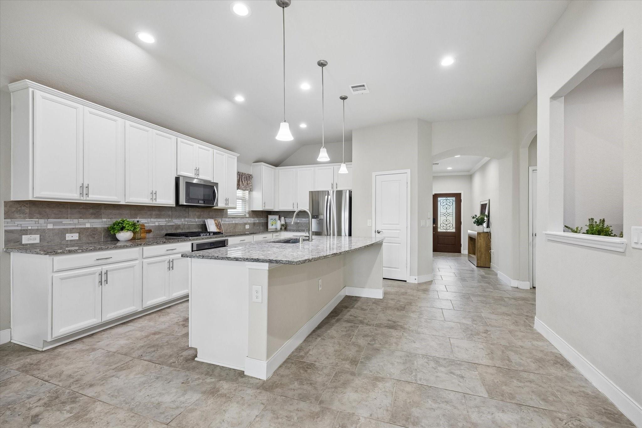 24111 Kingdom Isle Lane