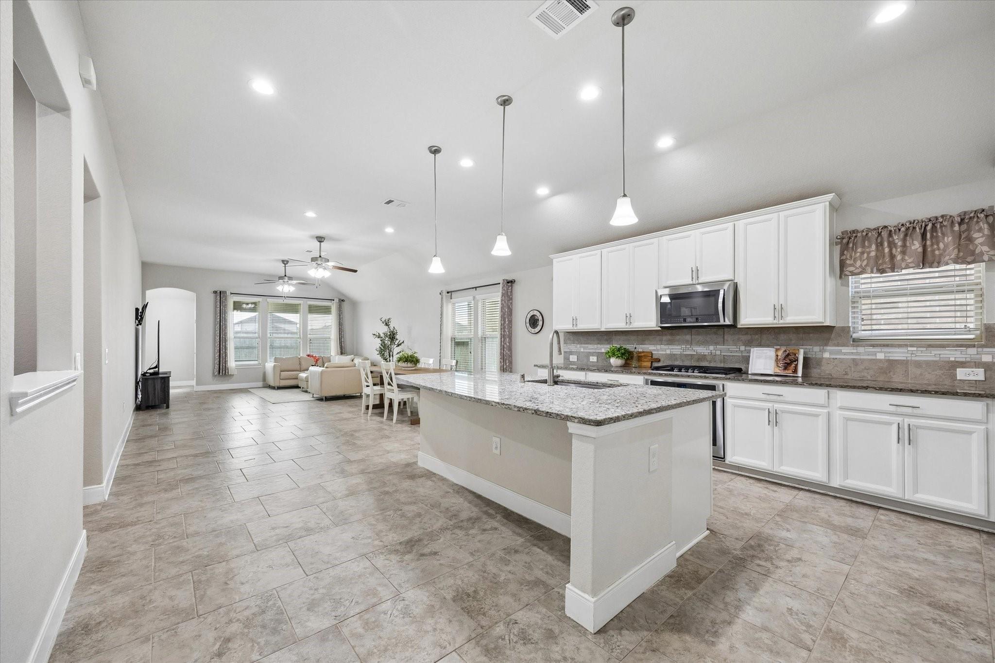 24111 Kingdom Isle Lane