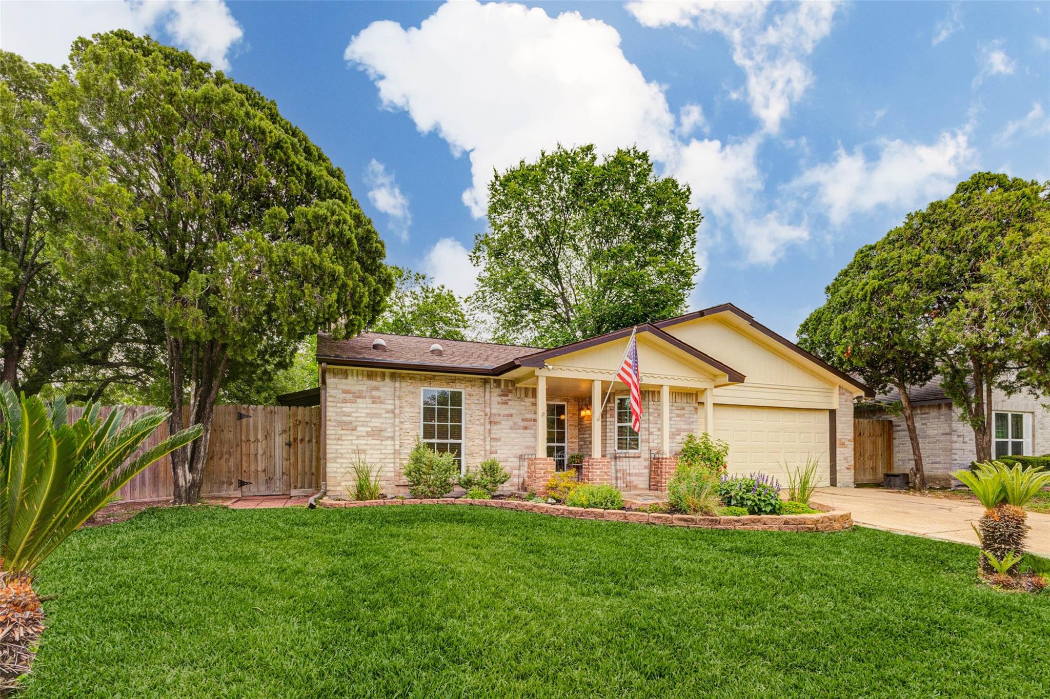 4730 Cairnlomond Street