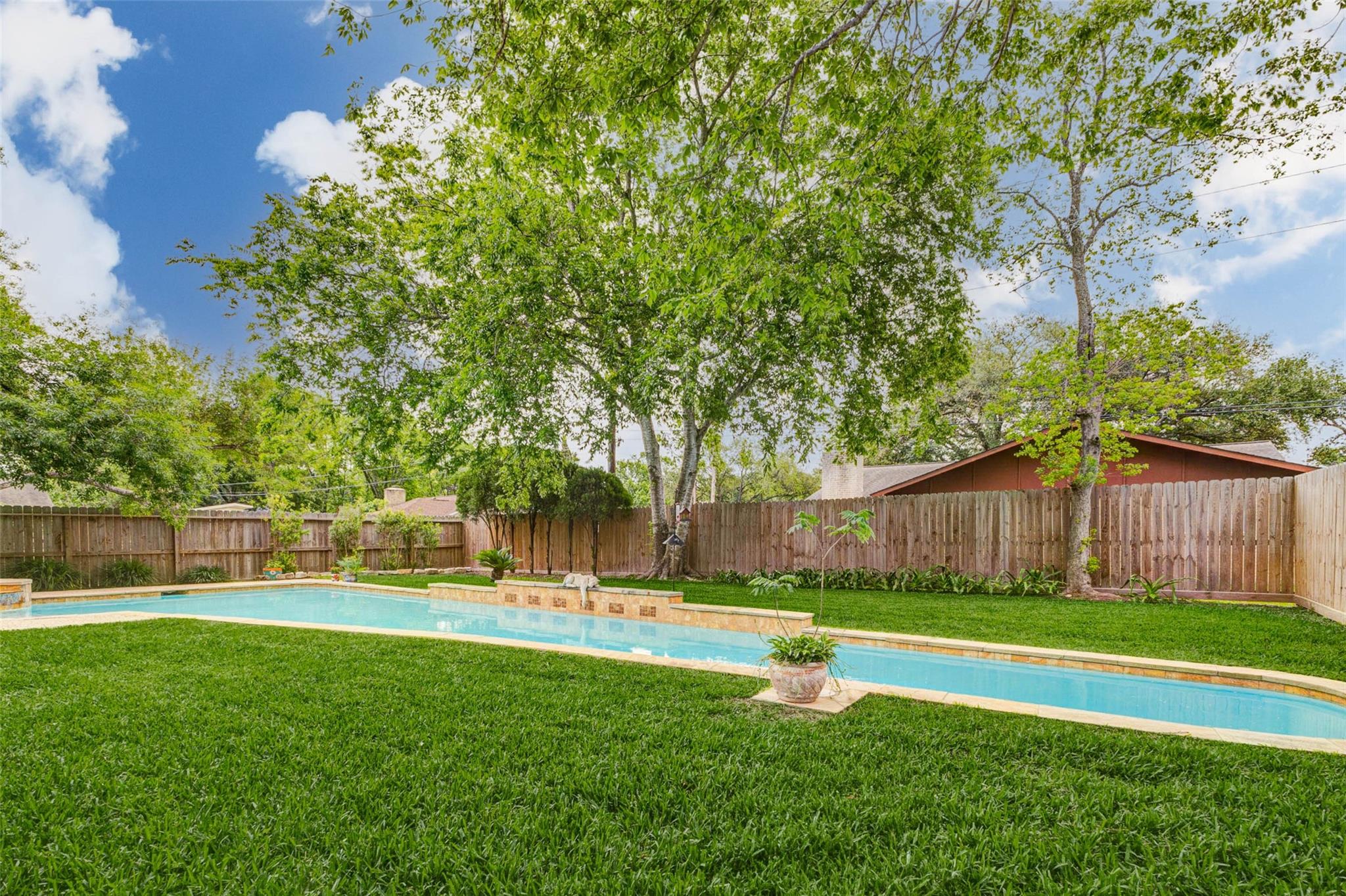 4730 Cairnlomond Street