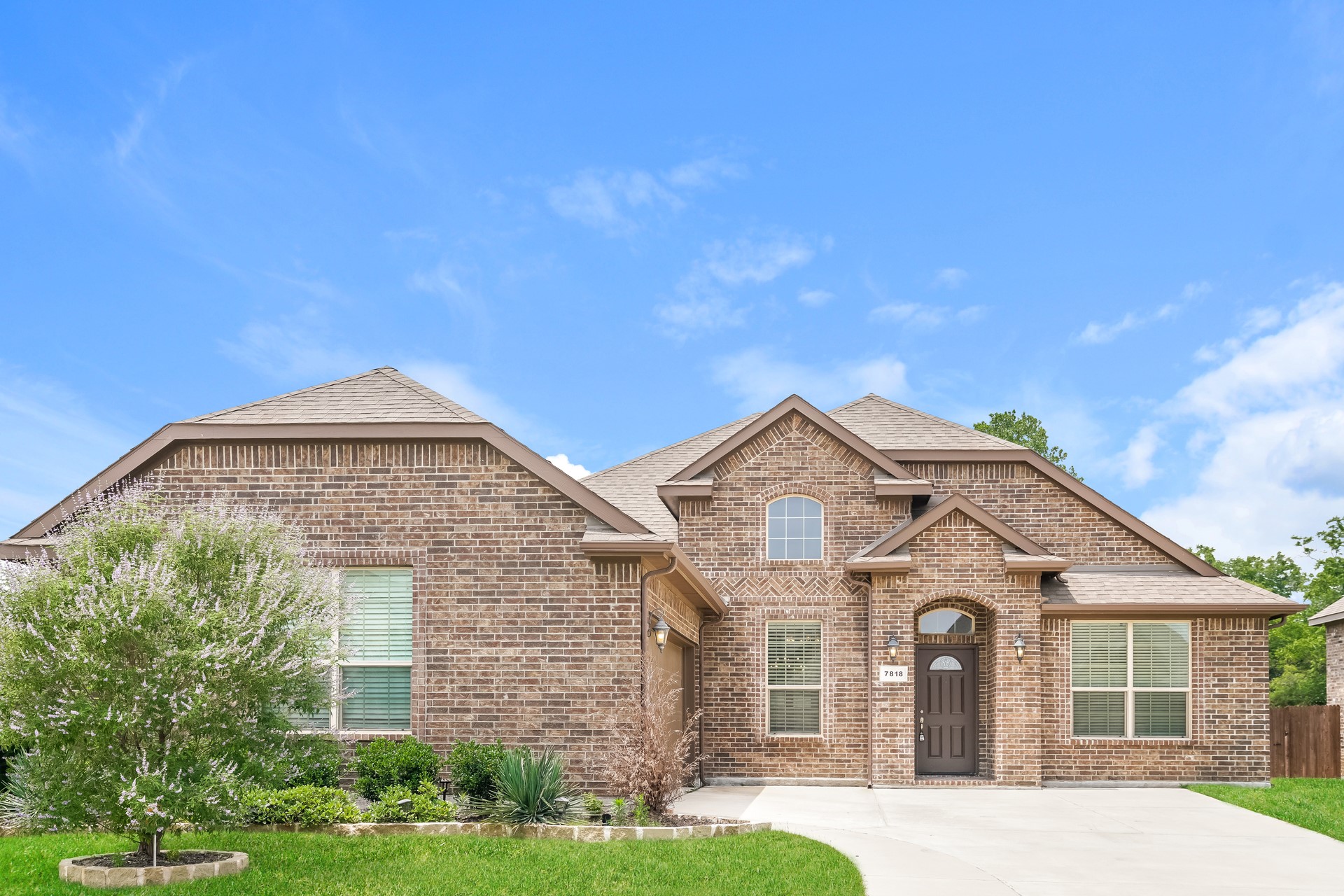 7818 Bella Way