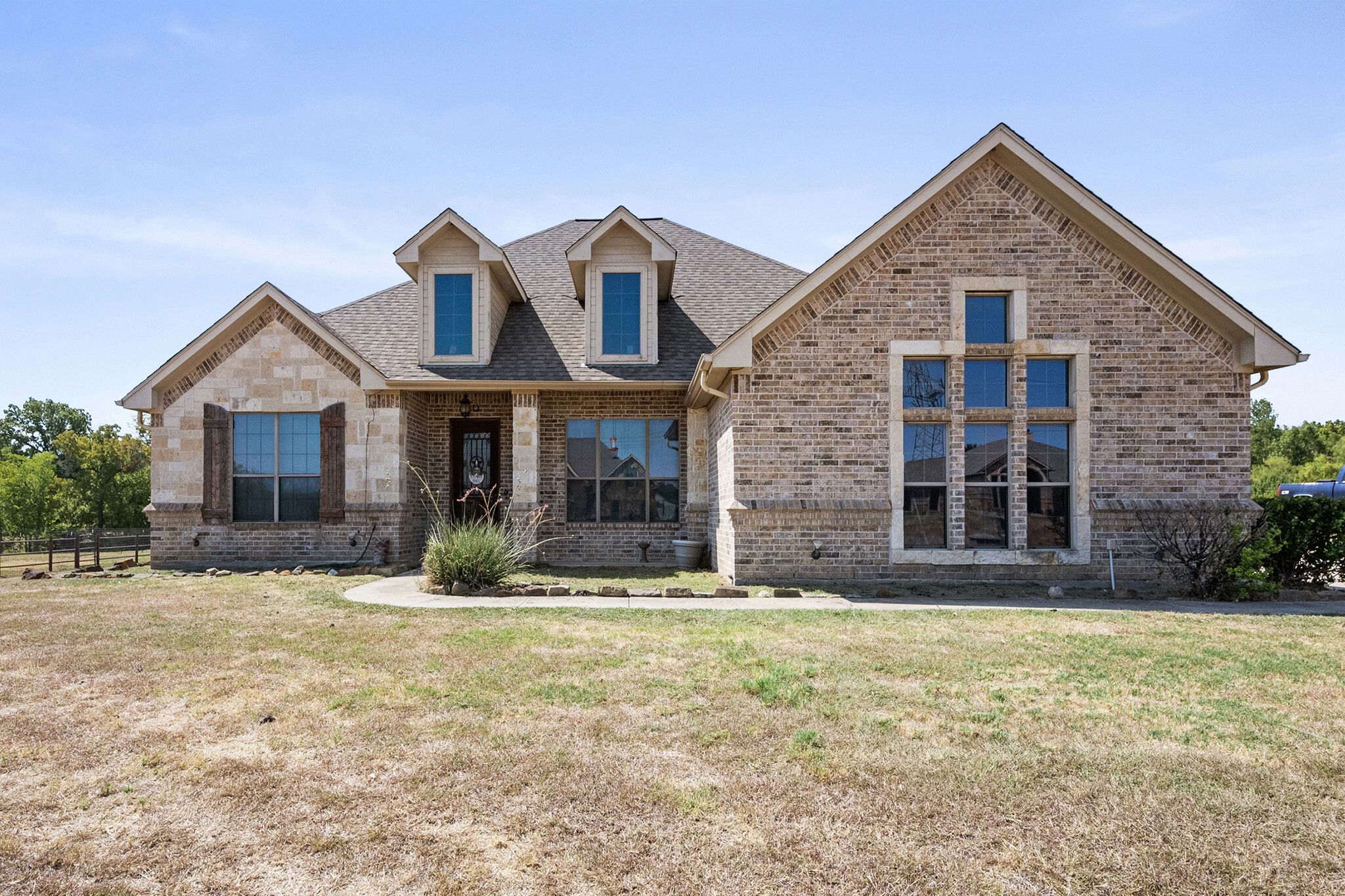 128 Waterfall Court