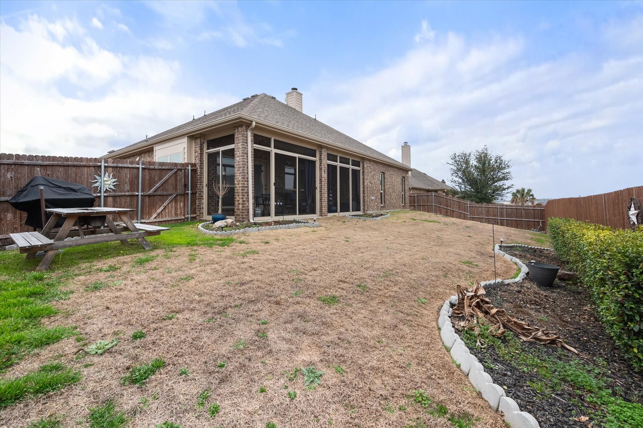 210 Heatherstone Drive