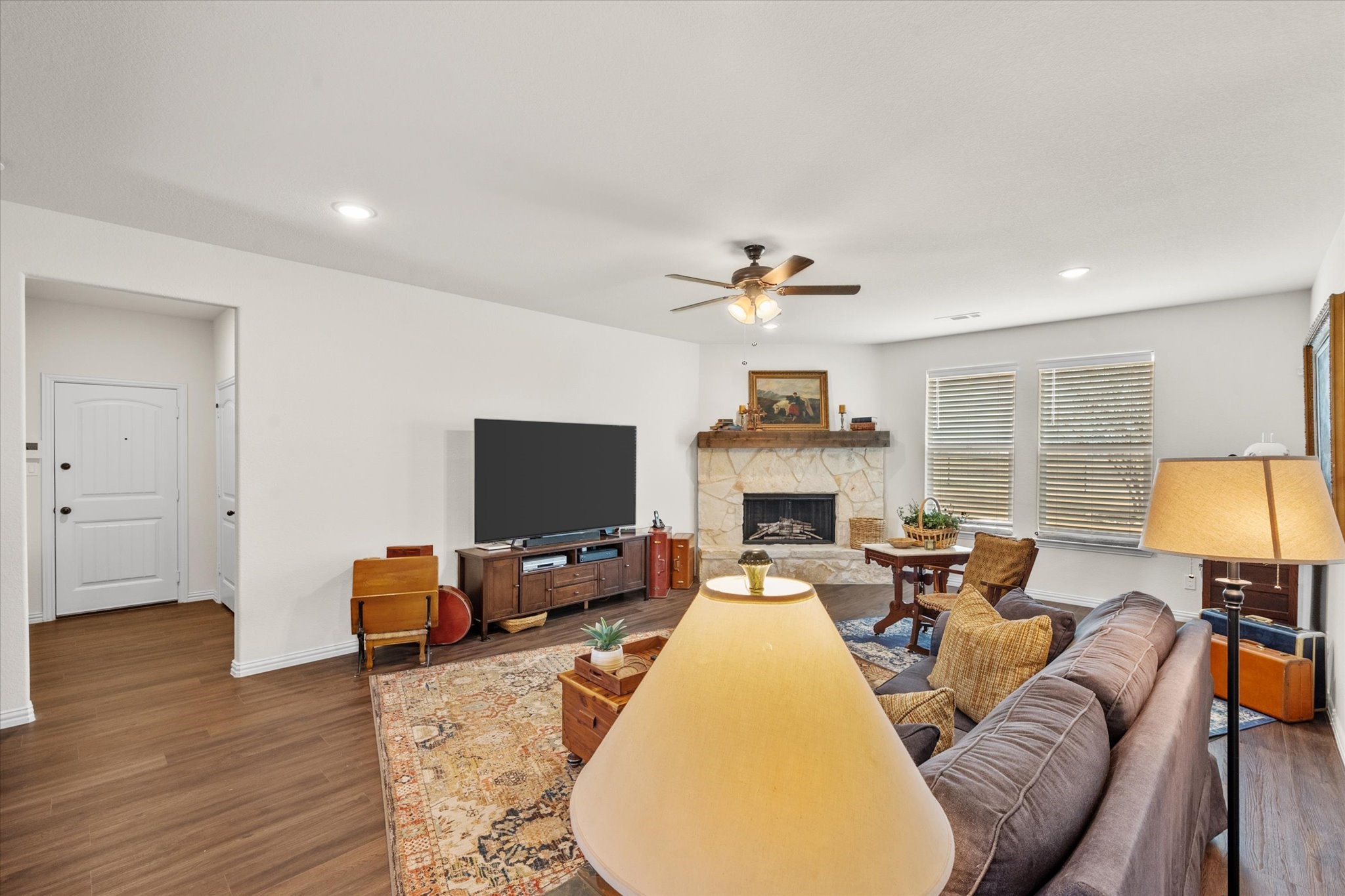 6917 Scarlett Way
