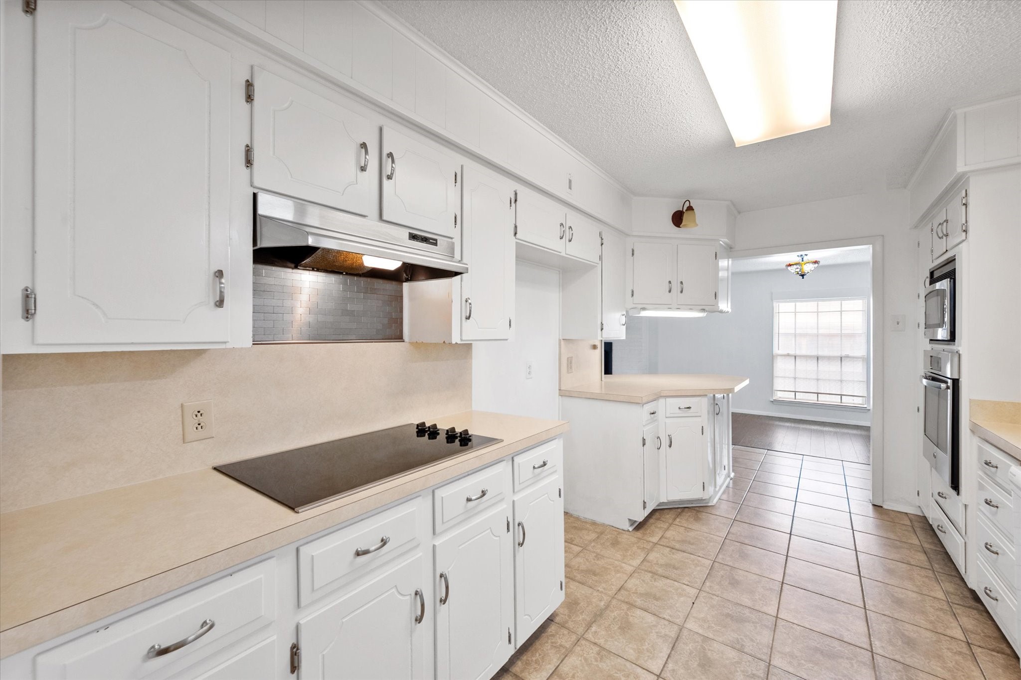 5654 Vega Drive