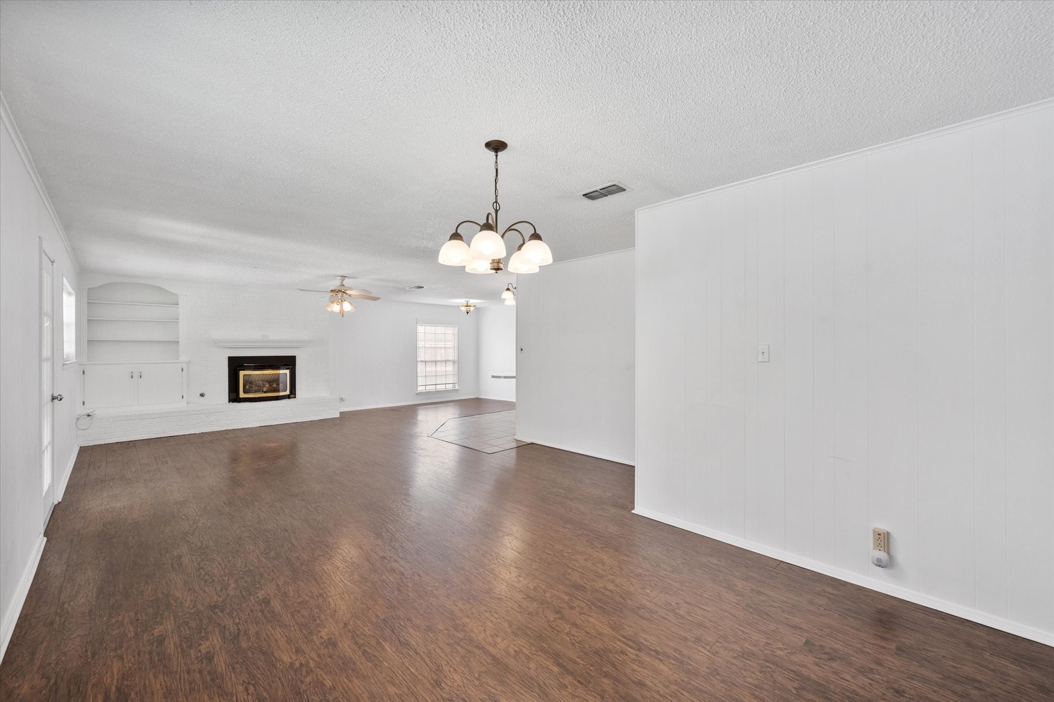 5654 Vega Drive