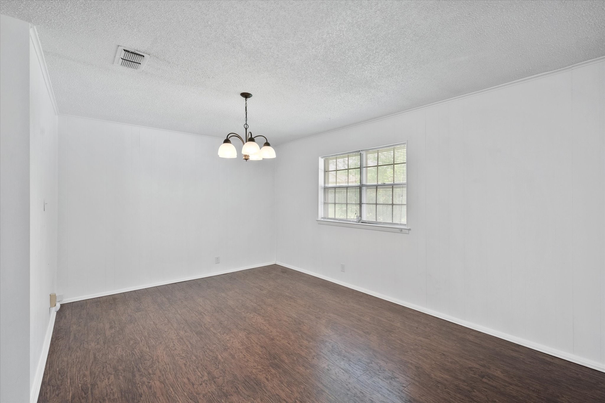 5654 Vega Drive