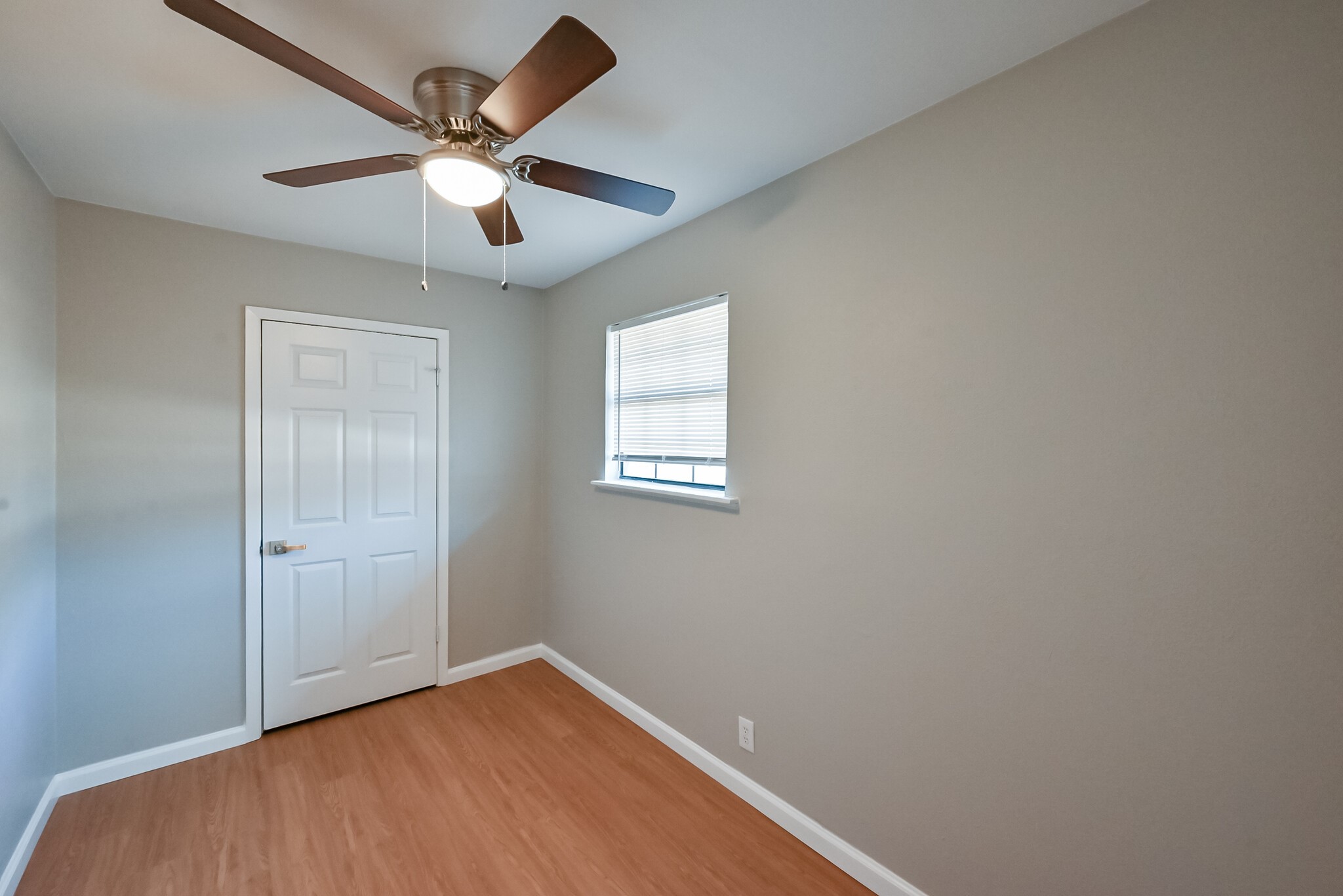 4313 Clayton Road W