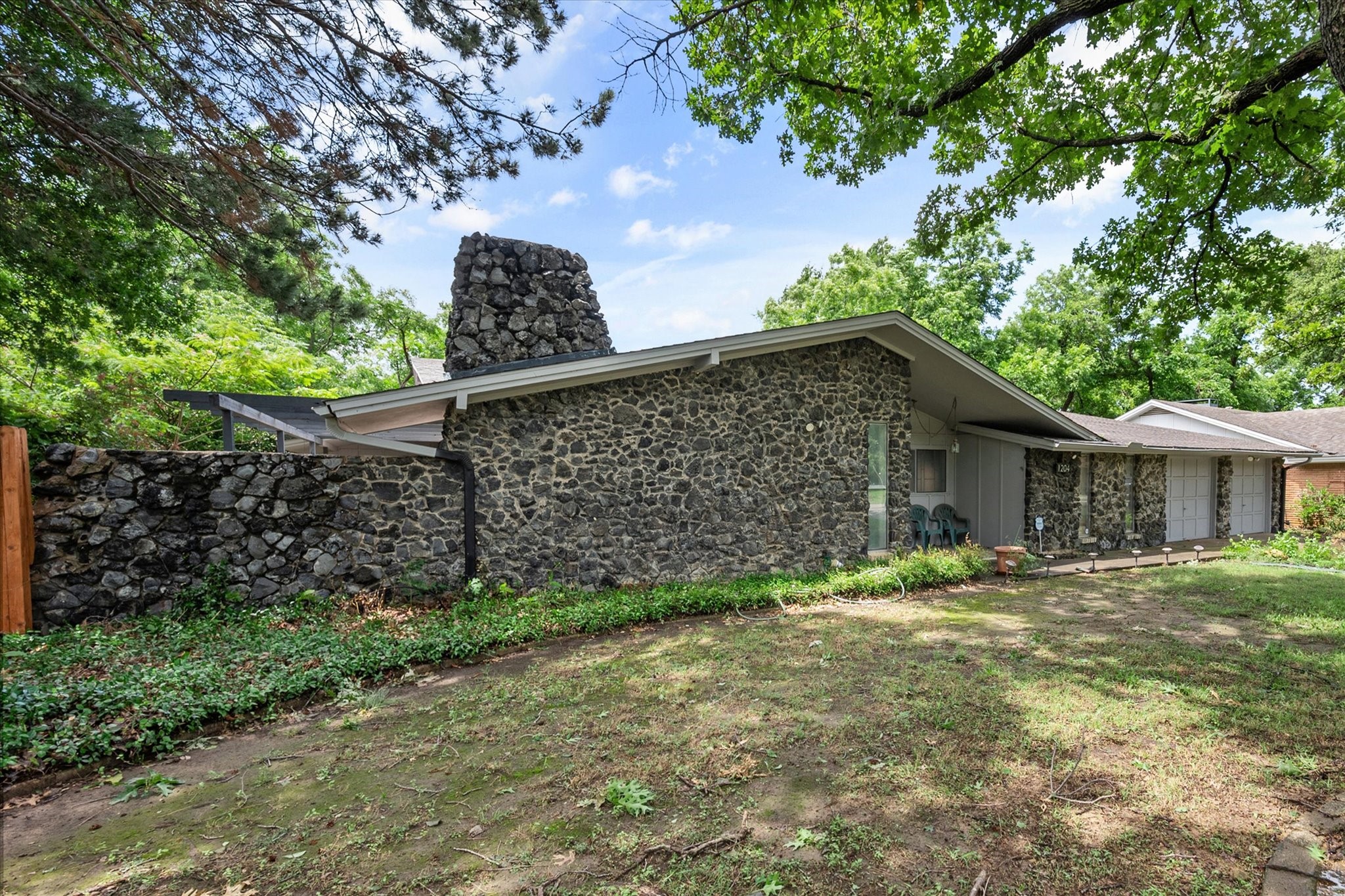 1204 Park Lane