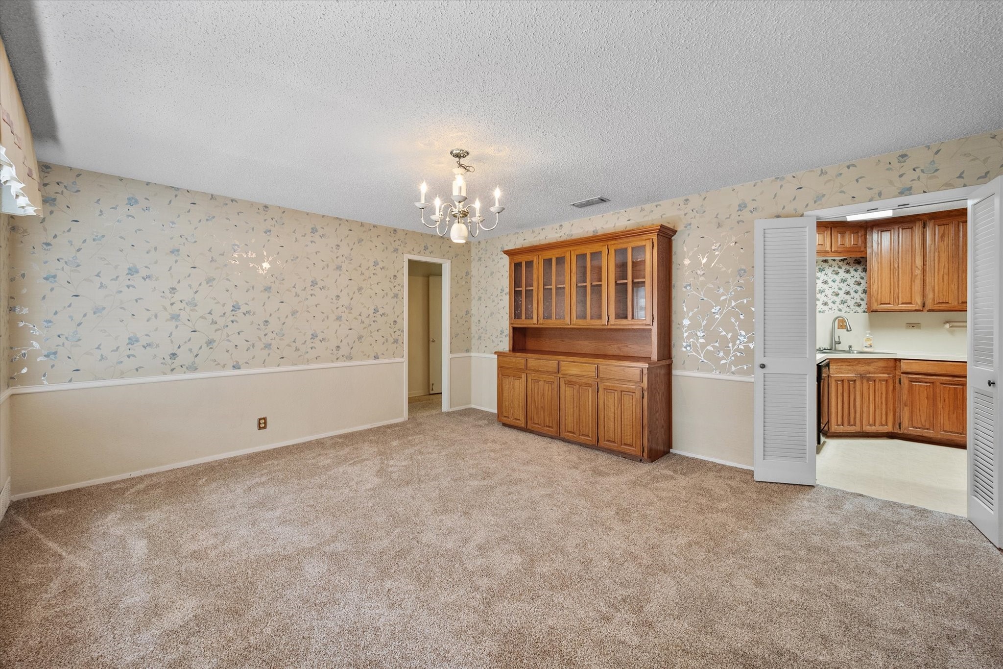 1204 Park Lane
