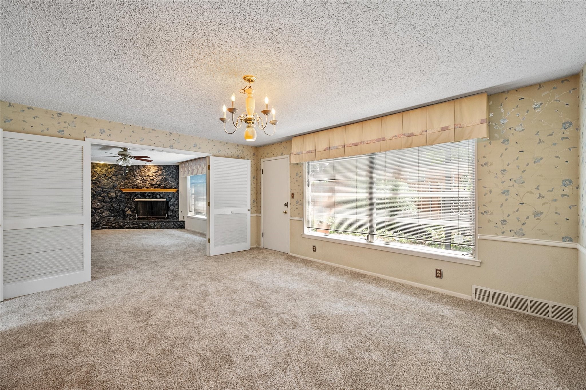 1204 Park Lane